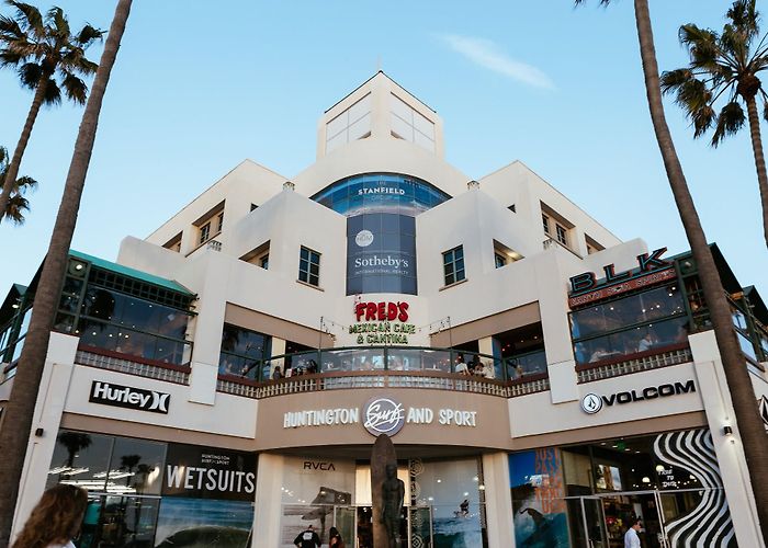 Downtown Huntington Beach photo