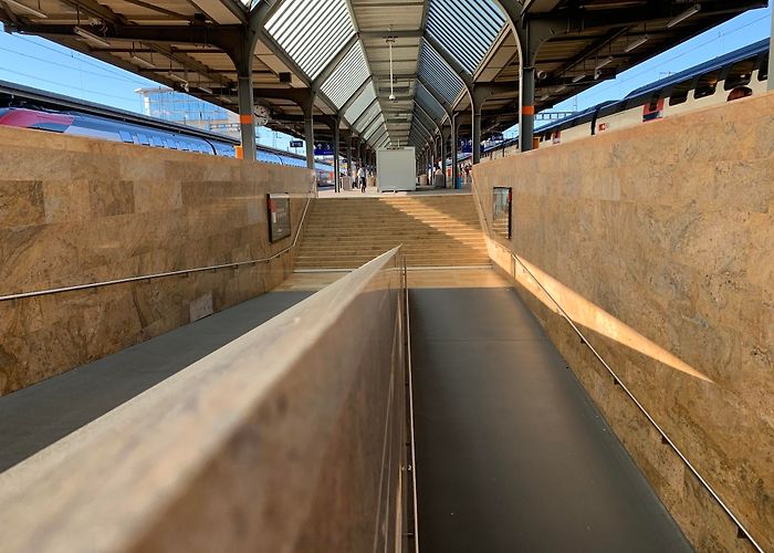 Genève-Cornavin Railway Station photo