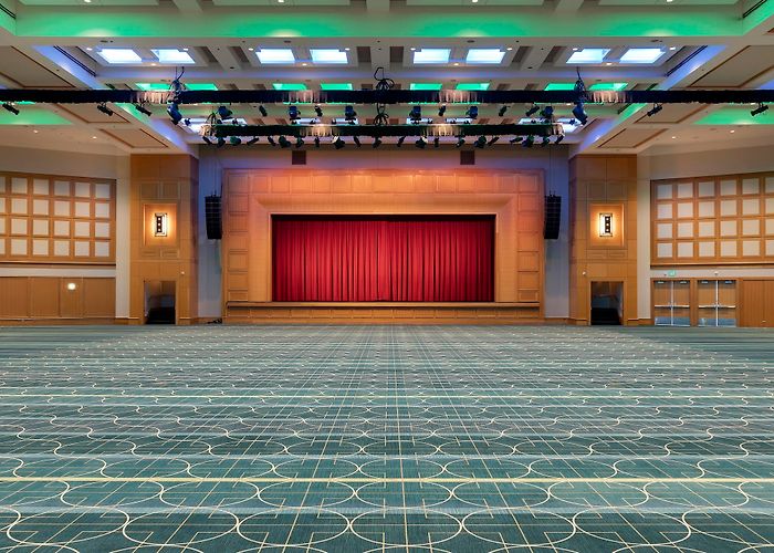 Minneapolis Convention Center photo