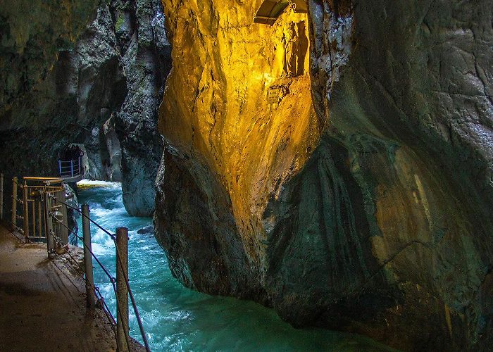 Partnachklamm Partnachklamm Hike | DB Regio Bayern | DB Regio Bayern photo