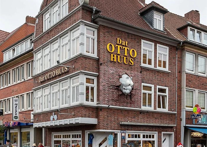 Otto Huus Dat Otto Huus (Emden) - Visitor Information & Reviews photo