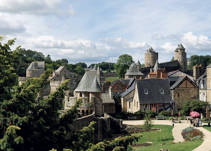 Fougères Castle Fabuleux Château de Fougères photo