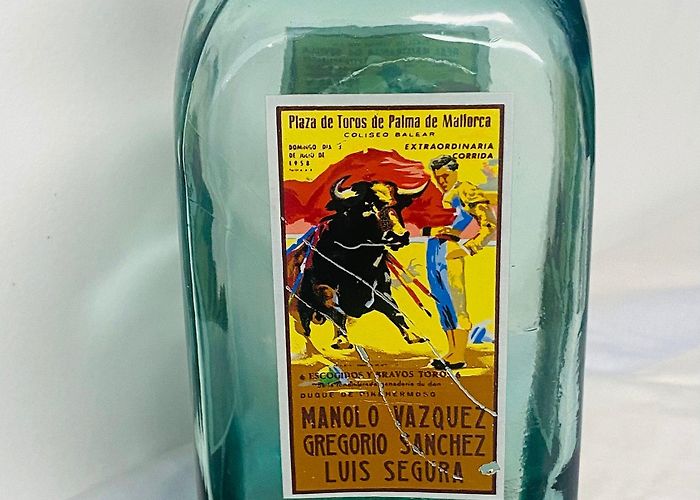 Plaza de Toros Coliseo Balear Plaza De Toros Matador Decanter With 5 Glasses - Etsy photo