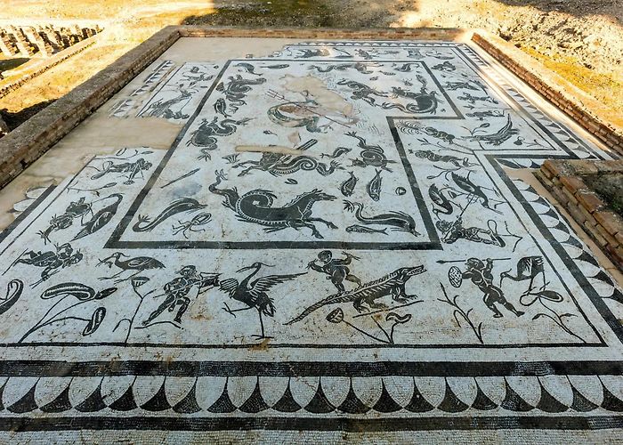 Italica Italica - Santiponce (Sevilla): Information, rates, prices ... photo