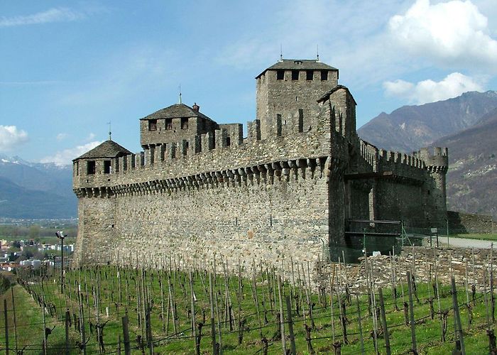 Castello di Montebello Castello di Montebello / Museo archeologico - Bellinzona - My ... photo