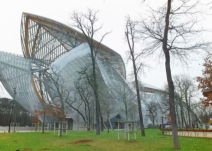 Louis Vuitton Foundation Watch Paris's Best New Museum: The Foundation Louis Vuitton ... photo