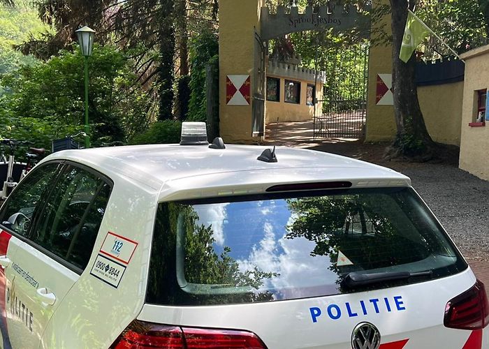 Sprookjesbos Gewonden bij ongeluk met karretje in Sprookjesbos Valkenburg | RTL ... photo