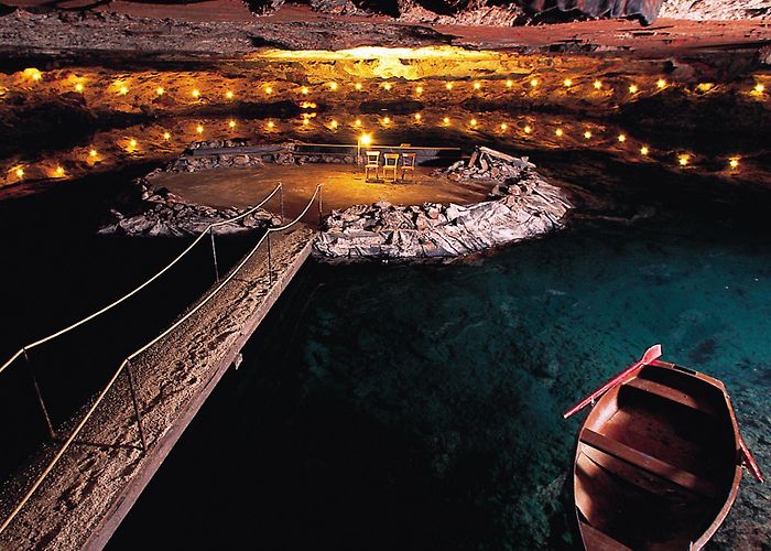 Salzwelten Hallstatt Salzwelten, Hallein/Altaussee/Hallstatt, Austria. Oldest salt ... photo