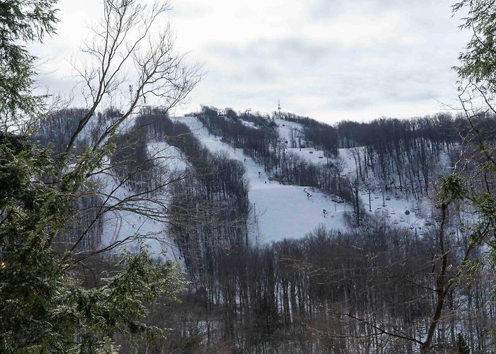 Mont Soleil Bromont, QC, Report: Repeat Groomers on a Crisp Bluebird Day ... photo