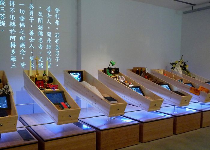 Nederlands Uitvaart Museum Tot Zover Museum Tot Zover photo