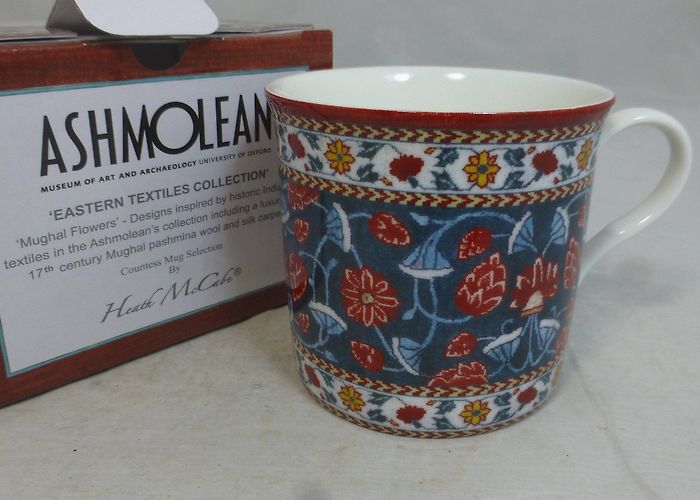 Ashmolean Museum of Art and Archaeology Ashmolean Museum Eastern Textiles Porcelain Mug in Gift Box Mughal ... photo