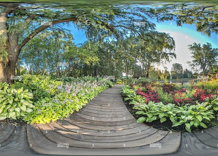 Centre de la Nature 360° view of Jardin des vivaces - Étang, Centre de la nature ... photo