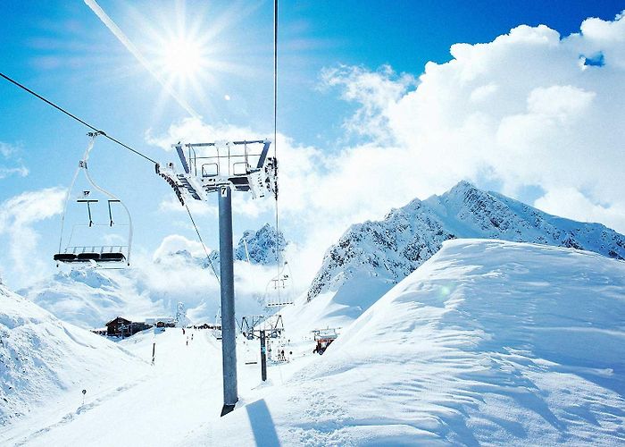 Morel Ski Lift 10 extraordinary chairlifts - Les 3 Vallées photo