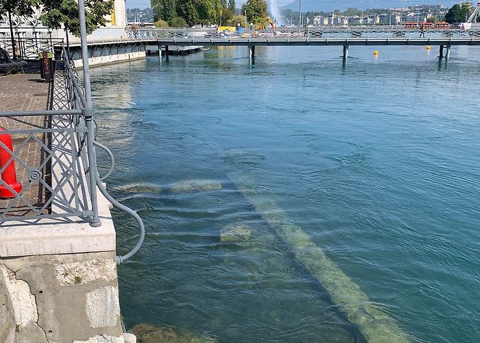 Rousseau Island The island and the first water pump » Geneva audio guide app ... photo