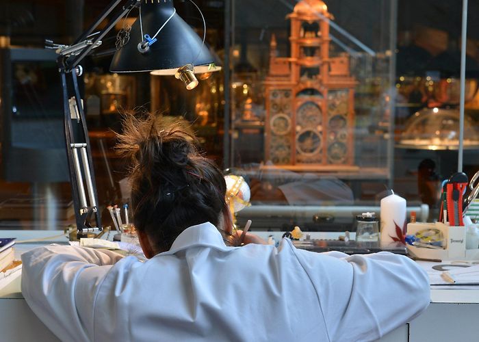 International Watch and Clock Museum Musée international d'horlogerie «L'homme et le temps ... photo