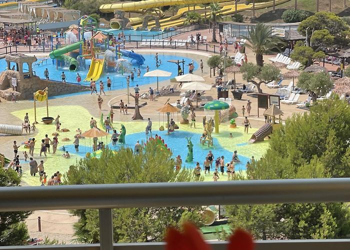 Aquopolis La Pineda Rental Apartment TURQUESA 06 CLIMATIZADO VISTAS PLAYA Y AQUOPOLIS ... photo