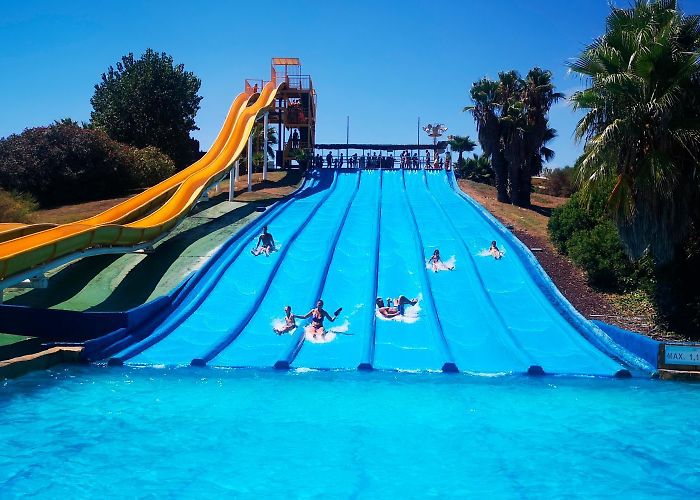 Aquopolis La Pineda El parque acuático de La Pineda continuará en manos de Aquopolis photo