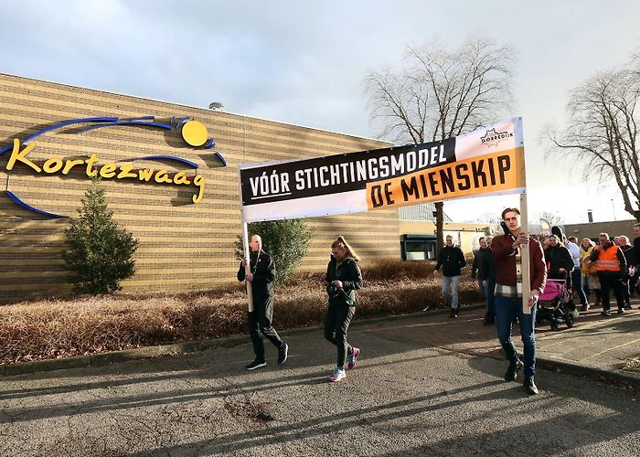 Kortezwaag Geen vertrouwen raad in mienskipsplan Kortezwaag - kijkt anders photo