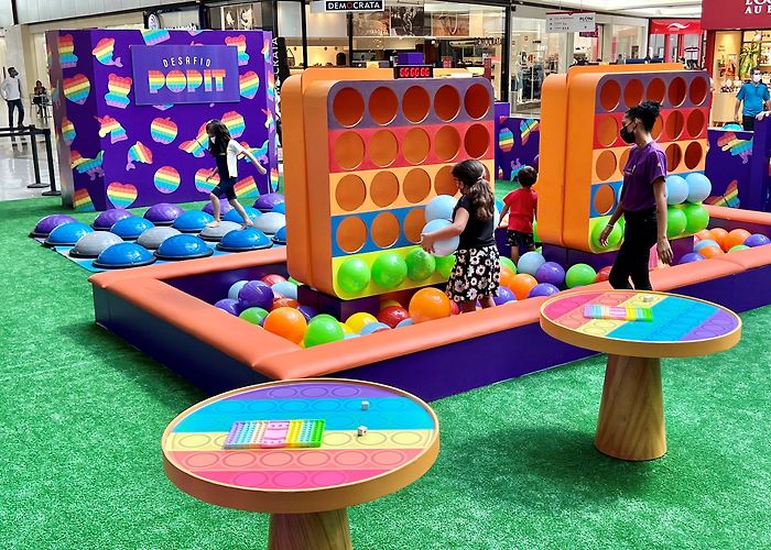 Vale Sul Shopping Shopping de São José tem evento gratuito "Desafio Pop It" para as ... photo