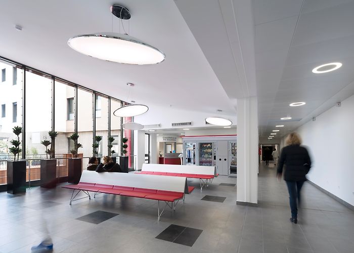 Polyclinique Saint-Roch Polyclinique Saint-Roch - OC Santé photo