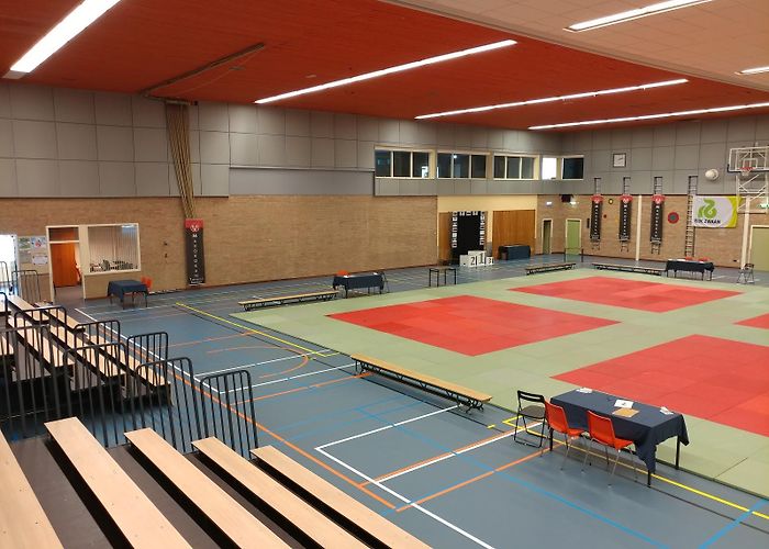 Westlandhal Optisport Sportcentrum Westlandhal - indebuurt Westland photo
