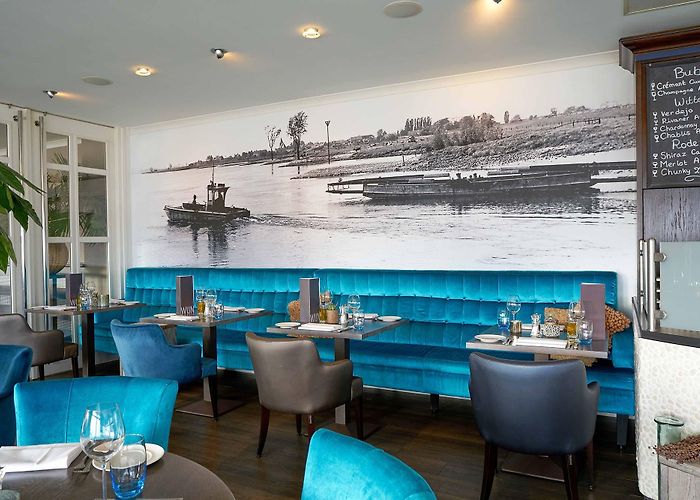 T Oude Veerhuis Het Oude Veerhuis – Terras | Lunch | Diner – Op een prachtige ... photo