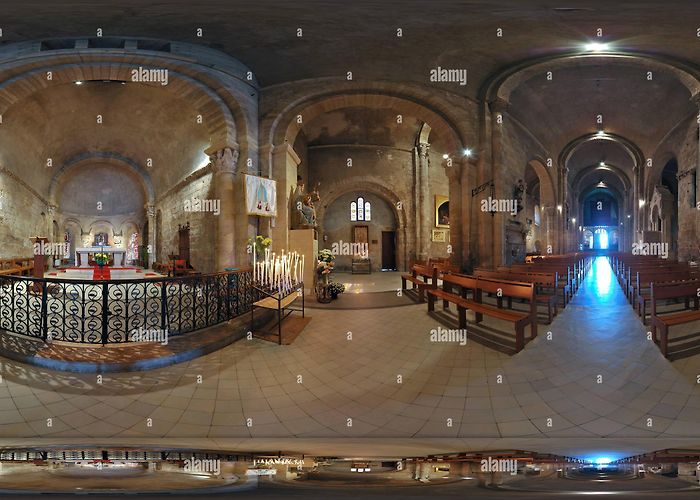 Basilique Notre-Dame-de-la-fin-des-Terres Soulac france hi-res stock photography and images - Page 3 - Alamy photo