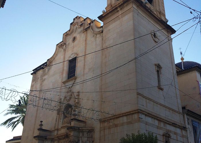 Parroquia San Pedro Apostol santuario de Santa Maria Magdalena | latitudinexplorada photo