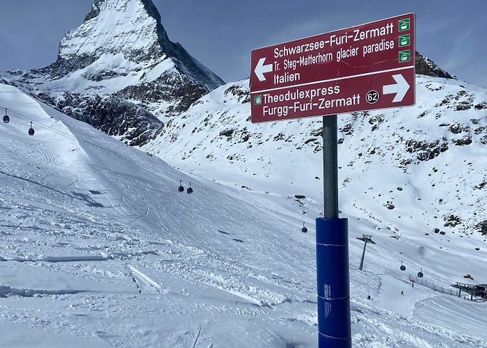 Furgg - Trockener Steg Zermatt is ikonic. I'm in love. : r/skiing photo