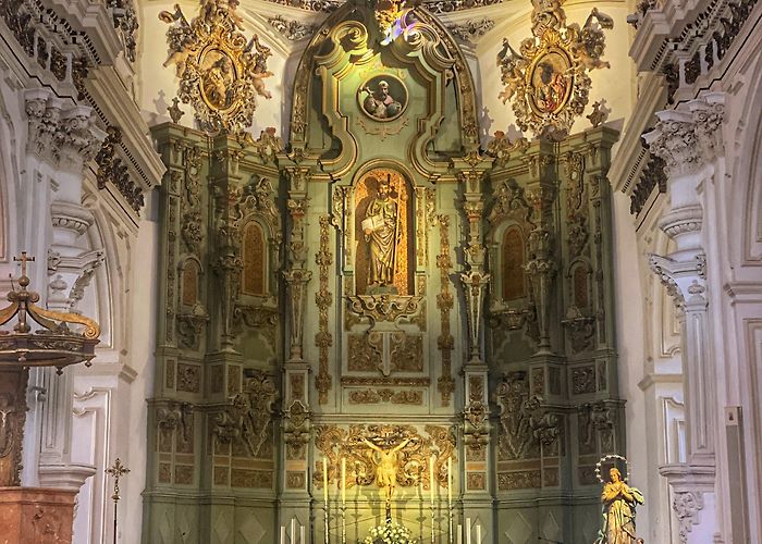 Iglesia de Santiago Apostol Saints, Statues and Semana Santa: A Tour of Iglesia de Santiago ... photo