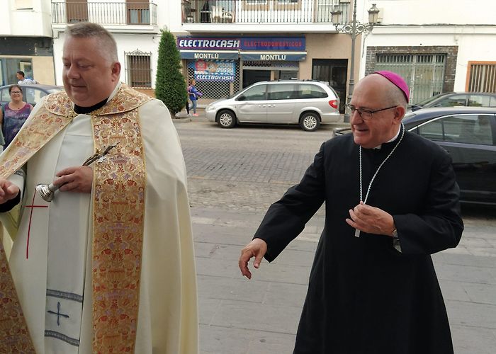 Parroquia Nuestra Señora del Carmen Isla Cristina y Pozo del Camino, primera parada de la Visita ... photo