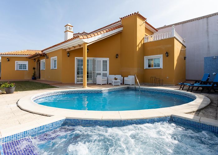 Real Club de Golf de Tenerife Home2Book Luxury El Helecho del Teide, Private Pool - Villas in ... photo
