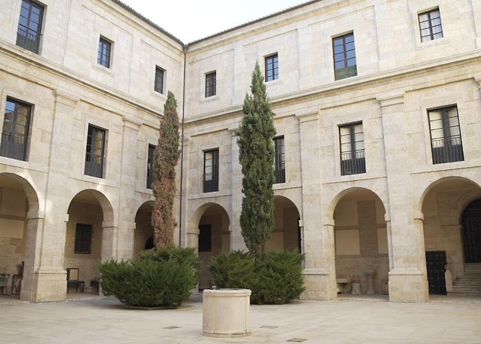 Diocesan Art Museum Episcopal Palace and Diocesan Museum | Turismo Ayuntamiento de ... photo