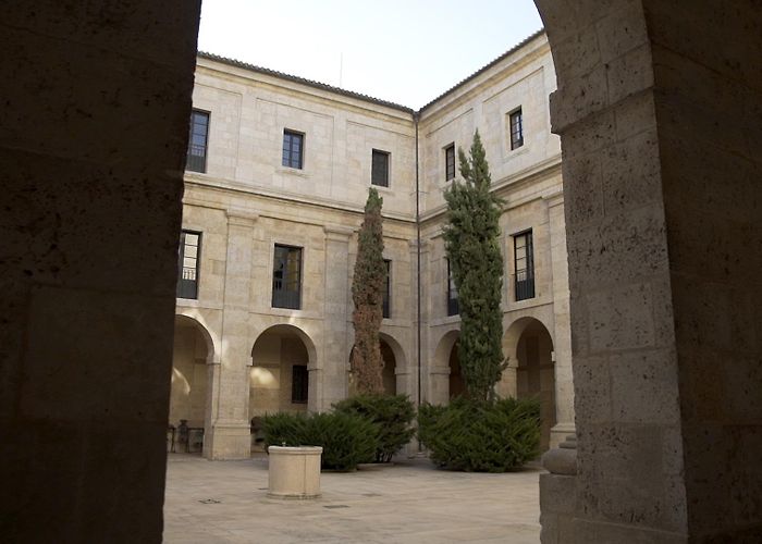 Diocesan Art Museum Episcopal Palace and Diocesan Museum | Turismo Ayuntamiento de ... photo