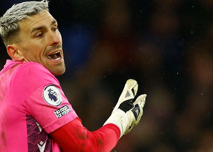 Soria's Bullring Crystal Palace Eye Swoop For £25k-p/w Titan photo