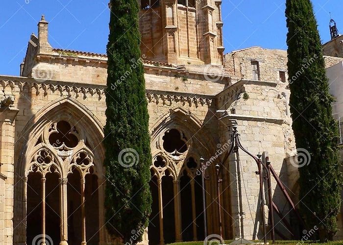Monasterio Cisterciense de Santa Maria de Vallbona Monestir De Santa Maria De Vallbona, Lérida (España) Foto de ... photo