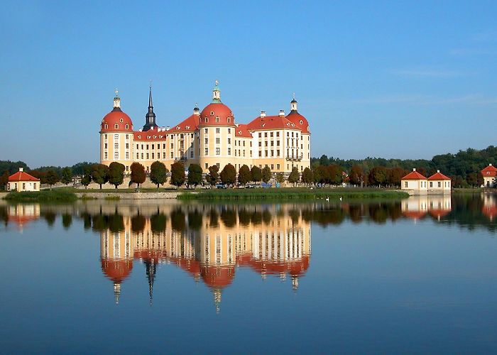 Moritzburg Castle and the Little Pheasant Castle Moritzburg Palace and Little Pheasant Castle | Euroregion Elbe/Labe photo