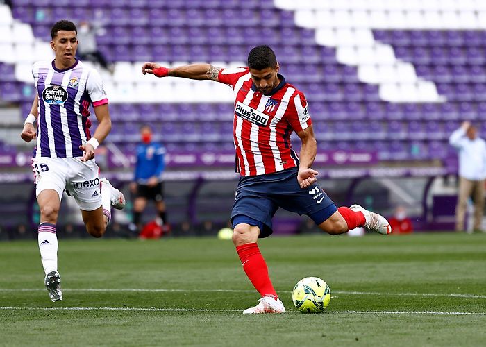 Estadio José Zorrilla Atletico clinch La Liga title thanks to Suarez winner | Tuoi Tre News photo
