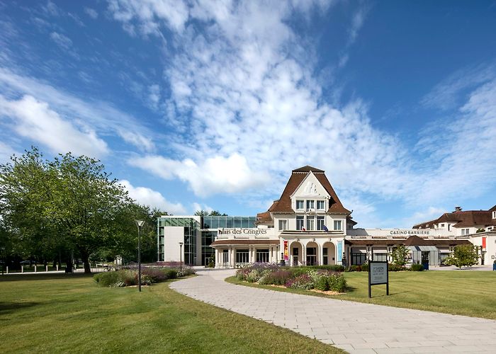 Musée du Touquet Congress Center - Wilmotte & Associés photo