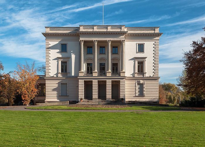 Agra Park Villa "The White House" in Markkleeberg near Leipzig | Photoportico photo