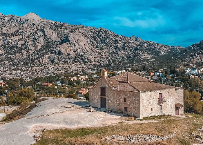 Ermita de Nuestra Señora de la Peña Sacra The Hermitage of Nuestra Señora de la Peña Sacra | Historical ... photo
