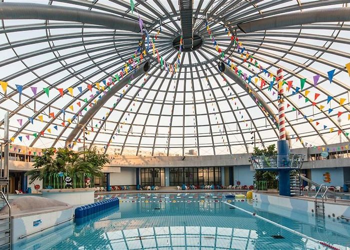 Mirandabad Zwembad De Mirandabad in Amsterdam - Go-Kids Amsterdam photo