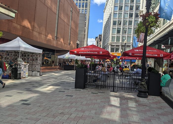 Sparks Street Mall Boston's car-free zone : r/fuckcars photo