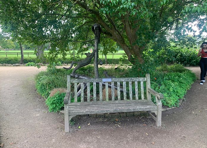 Botanic Gardens Oxford I visited Lyra and Will's bench in the Oxford Botanical Gardens ... photo