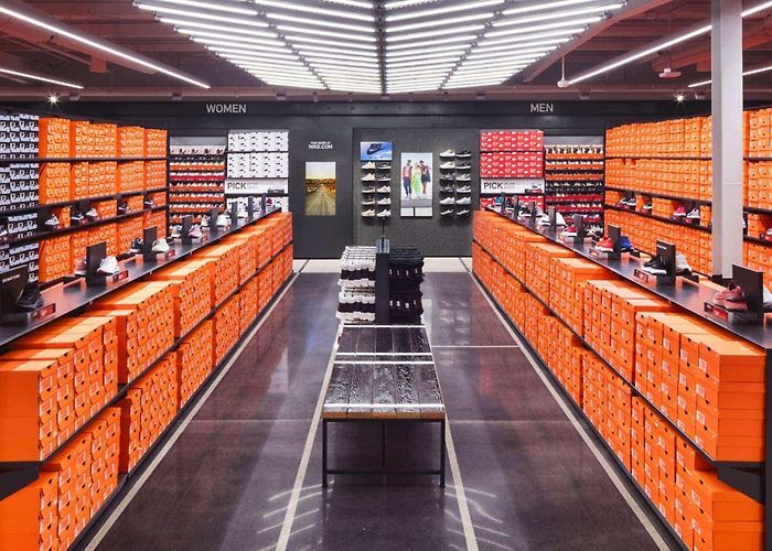 Quai des Marques Nike Unite St. Denis. Ile Saint Denis, FRA. Nike.com photo