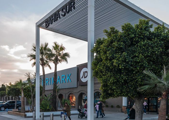 Bahia Sur Shopping Centre Castellana Properties photo