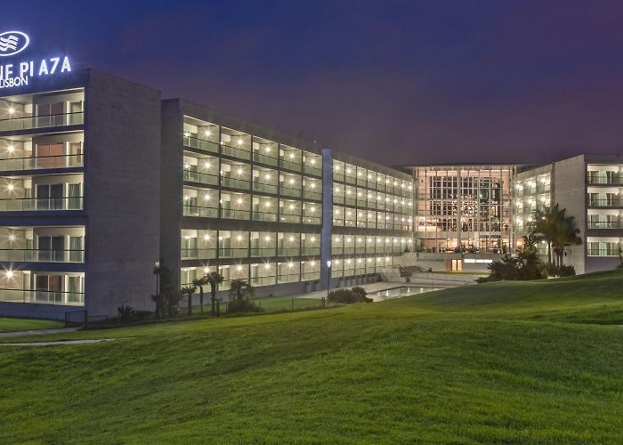 Golf Course Aldeia dos Capuchos Crowne Plaza Caparica Lisbon - Caparica, Portugal photo