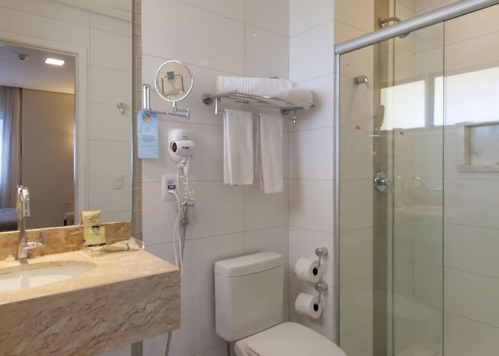 Joaquim Macedo Footbridge Nobile Suites Gran Lumni - Rio Branco Reviews, Deals & Photos 2024 ... photo