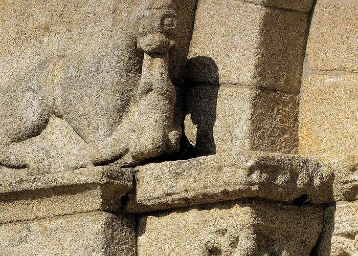 Joaquim Macedo Footbridge Calaméo - Route of the Romanesque | Monography | Vol. II photo