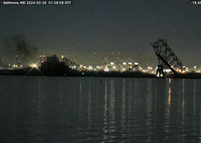 Ernakulam Public Library Video shows moment a Baltimore bridge collapses after ship collision photo